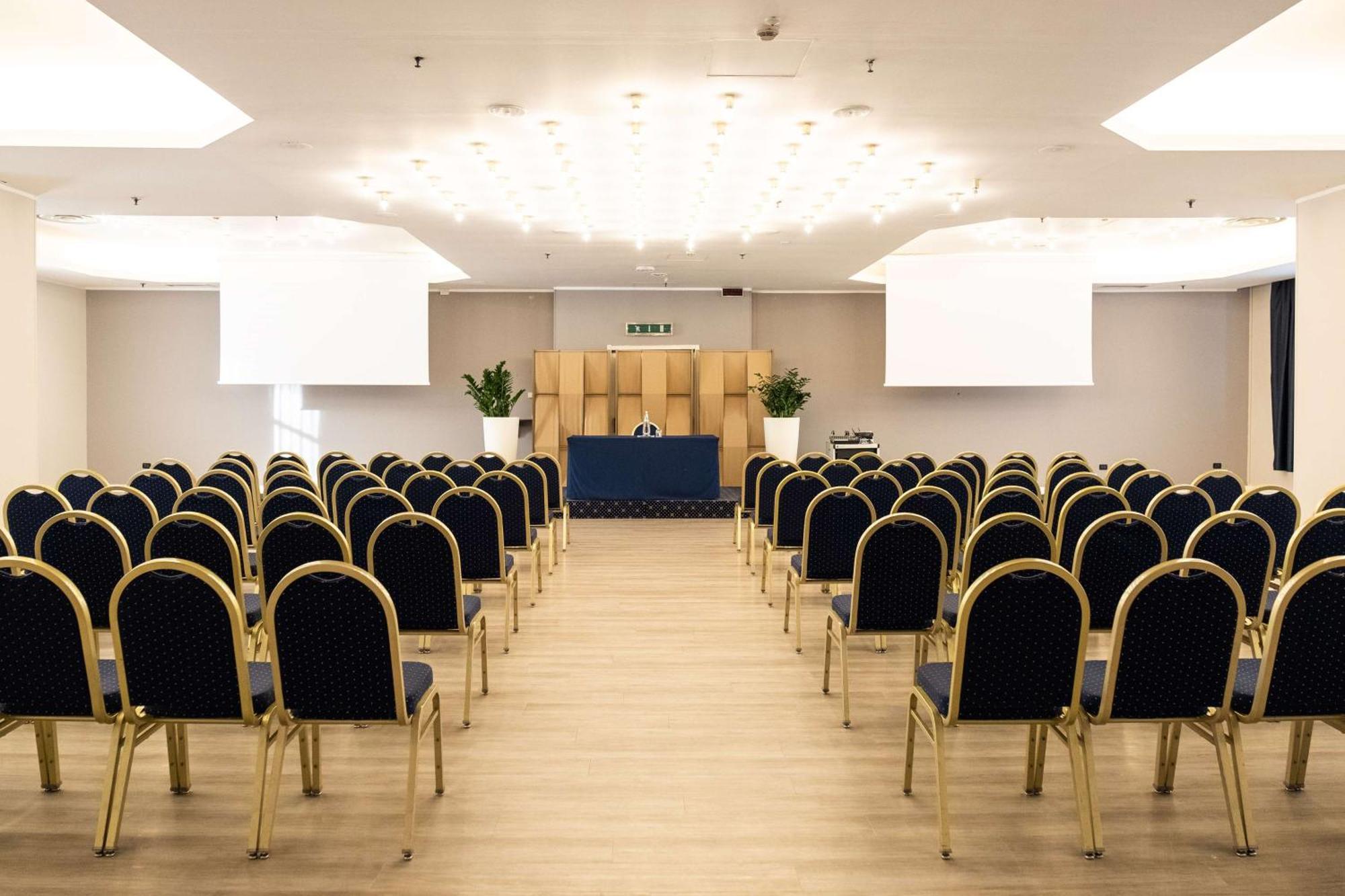 Hotel Western Ctc Verona 4*